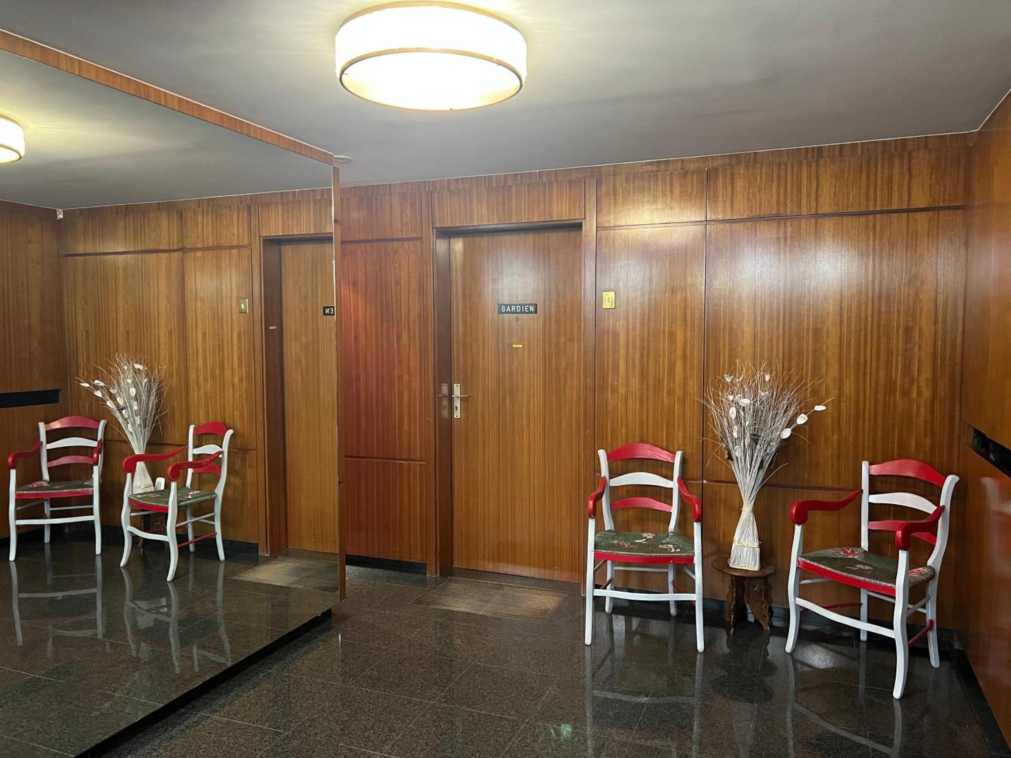 Studio Dans Le Quartier Luxe Нёйи-сюр-Сен Экстерьер фото
